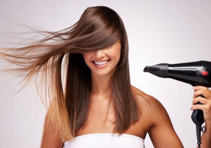 Blow-Dry-Olvir-The-Best-Beauty-Parlor